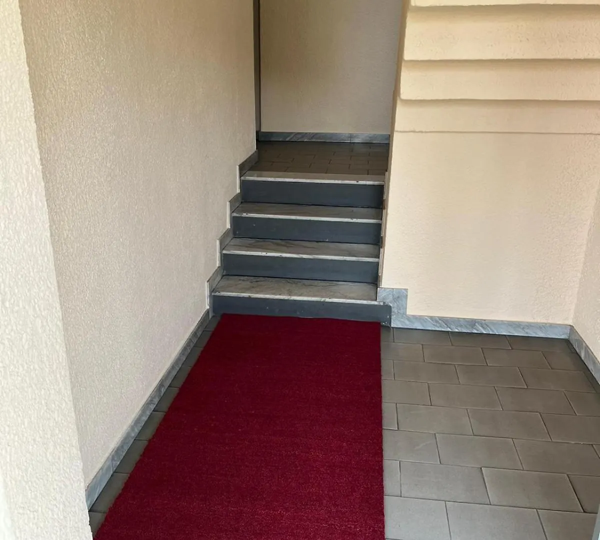 Apartmán Bilocale Metro 4 - Linate Airport E Duomo 10 Min Milán