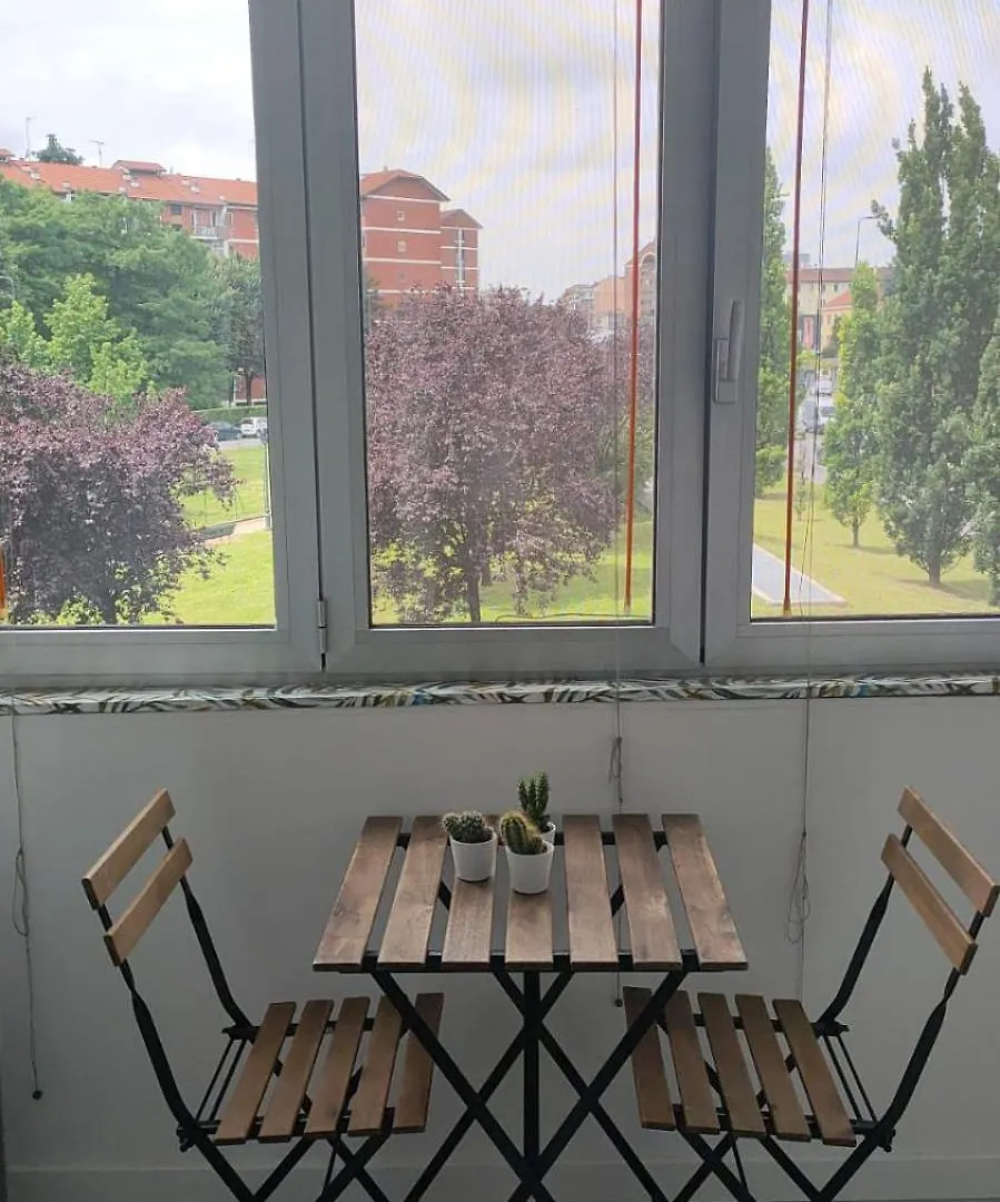 Bilocale Metro 4 - Linate Airport E Duomo 10 Min Apartment Milan