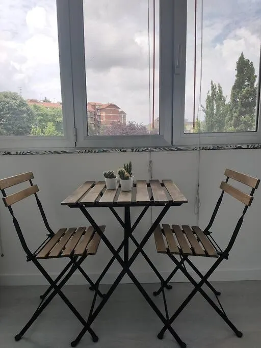 Bilocale Metro 4 - Linate Airport E Duomo 10 Min Apartment Milan 0*,  Italy